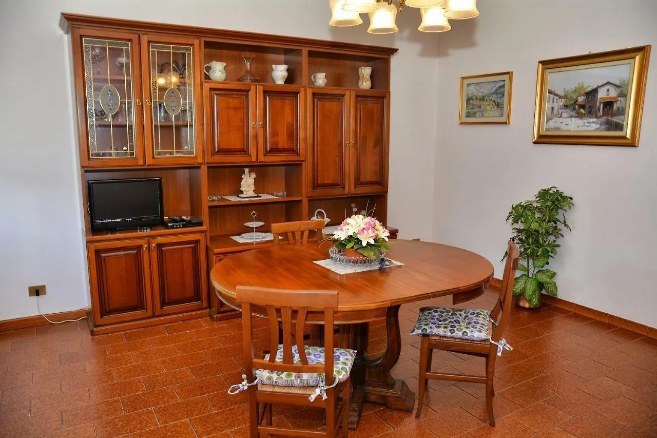 Casa Giardino Fiorito Daire San Siro   San Siro (Lombardy)